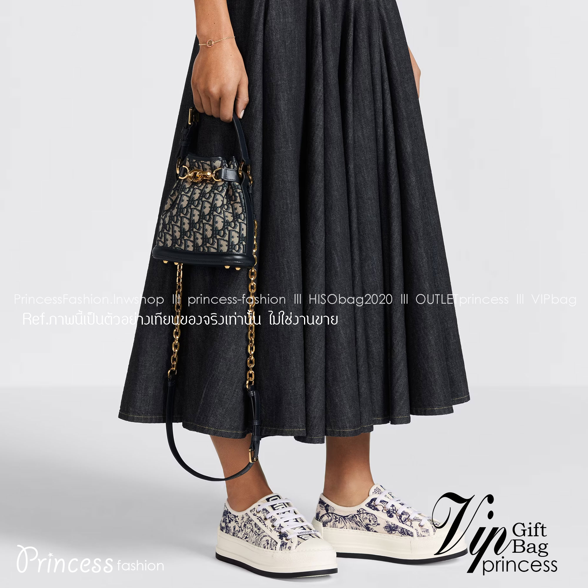 DIOR SMALL C'EST 17 cm / Dior bucket bag รุ่นใหม่สวยหรู ดูแพงมากค่ะ กระเป๋าสะพายบัคเก็ต รูปทรงคลาสสิค ใช้งานง่ายภายในโล่งกว้างมาก สวยมาก ควรมีค่า