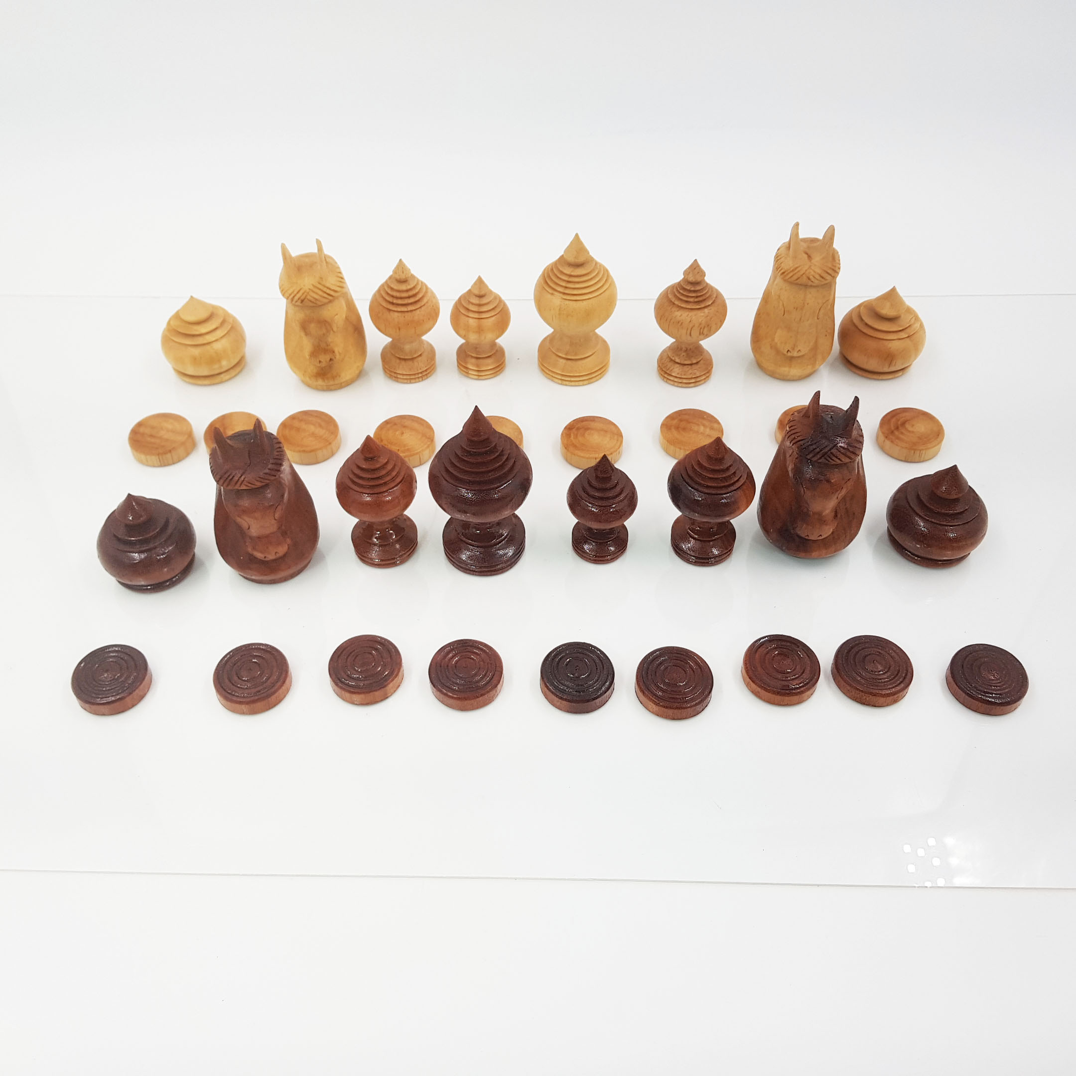 ชุดหมากรุกไทยพร้อมตัวหมากชุดกุมภัณฑ์พร้อมกล่องไม้แบบหีบล็อค