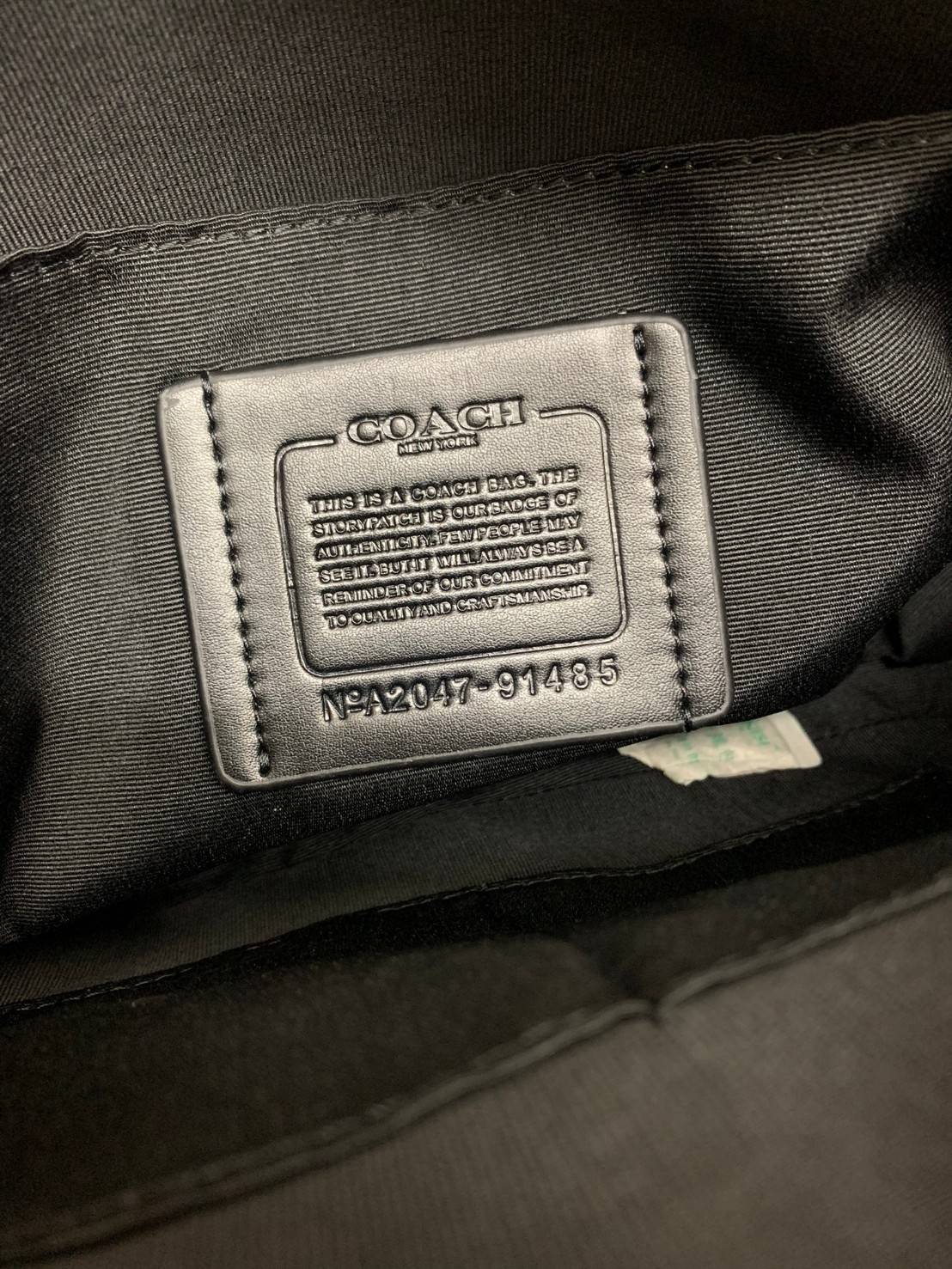 พร้อมสีออกใหม่ ห้ามพลาดค่าา!! COACH WEST CAMERA BAG IN SIGNATURE ((91485)) 🔺กลับมาตามคำเรียกร้องค่าา! กระเป๋าสะพายผู้ชาย((ผู้หญิงก็ใช่สวยทีเดียวค่ะ😘)) หนังแท้ ล่ยหนังCanvasสวยค่ะ มีช่องซิปหน้า//ช่องซิปกลางกว้าง//ช่องหลักแบบซิปคู่ ใส่สัมภาร