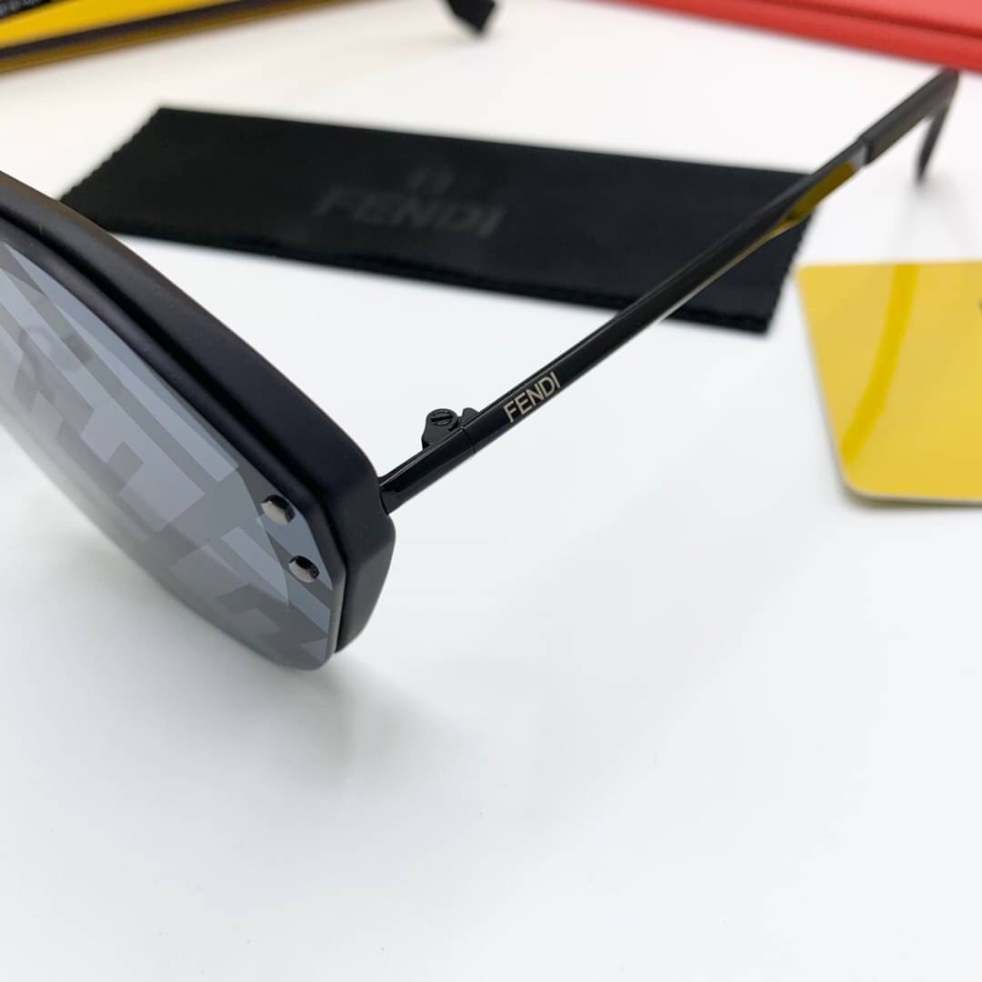FENDI SUNGLASSES แว่นตาเฟนดิ เกรดออริจินอล 1:1 งานสวยสุด คุณภาพดี Hi-quality กันแดดเต็มประสิทธิภาพ UV400 ภาพถ่ายจากสินค้าจริง มาพร้อมกล่อง Full set box พร้อมส่งที่ไทย ใช้งานต่างประเทศได้