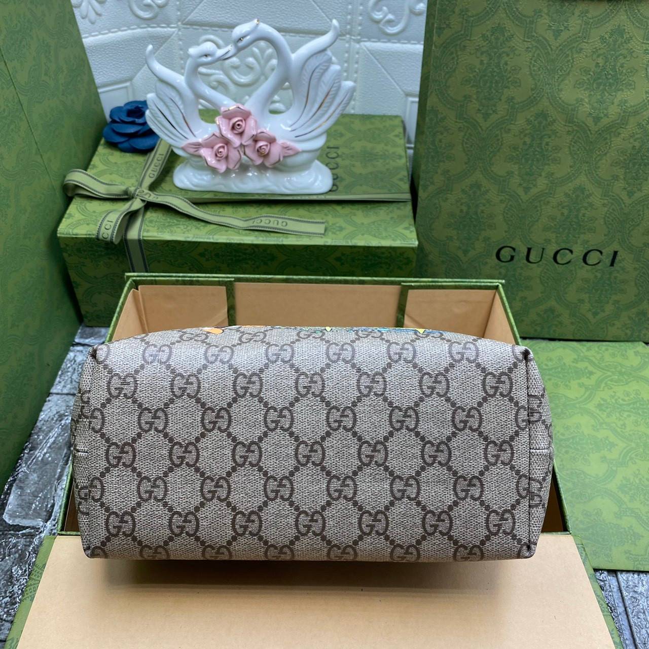 VIP 】Animal-Friendly Gucci Kid Tote Bag งานหนังแท้ทรงตั้งสวย ขนาดกะทัดรัด จุของได้เยอะ ใช้ได้ทั้งเด็กและผู้ใหญ่ น่ารักมากค่ะ **รุ่นขายดีตลอดกาล**