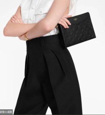 VIP 】จัดสินค้าคุณภาพมาให้สาวๆได้ใช้กันค่าา😘 Louis Vuitton Pochette Mélanie MM Monogram ใช้ขึ้นเครื่องได้เลย✈️ ✔️กระเป๋า ทรงคลัท แบบมีสายคล้องมือ ถอดออกได้หนึ่งสาย ✔️หนังแท้หนา ลายหนังพิมพ์ลายแบรนด์ได้สวยงามมากๆค่ะ