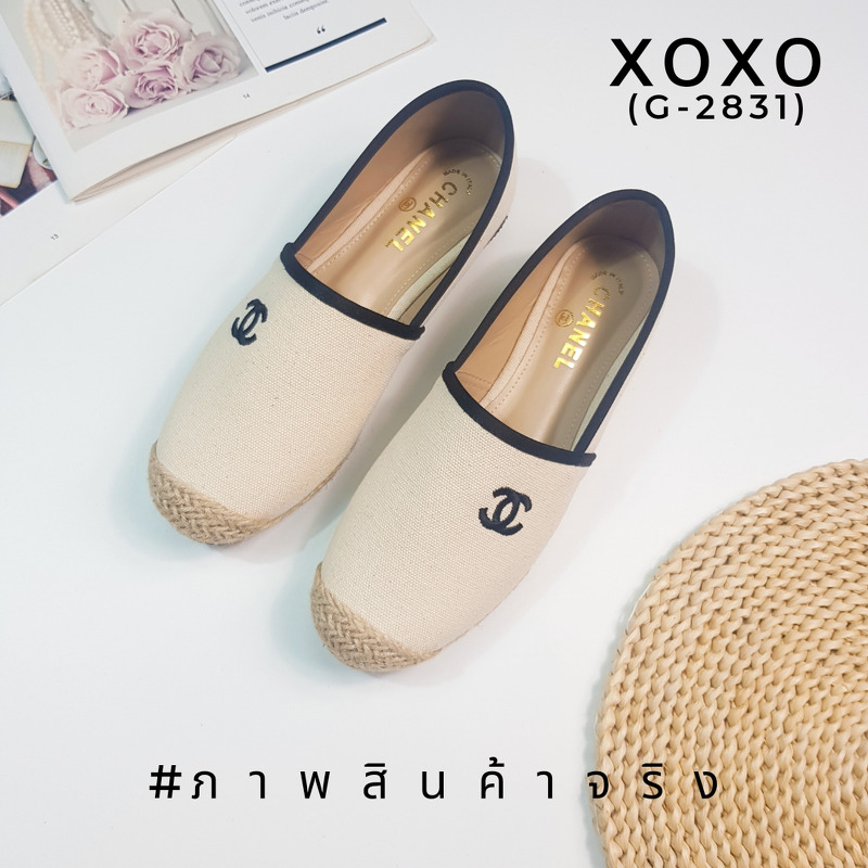 Chanel รองเท้าคัชชู ผ้าแคนวาส เรียบ สวย หรู ปักโลโก้แบรนด์ด้านข้าง หน้ากว้าง ใส่สบาย น้ำหนักเบา แมทส์ชุดง่าย