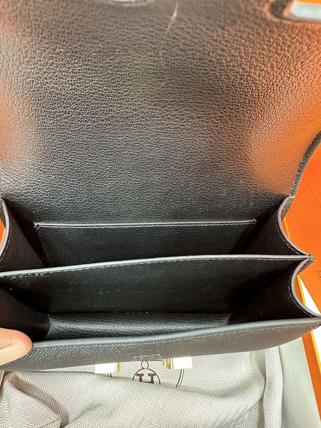 ORI หนังแท้ | Hermes Constance Bag กระเป๋าสะพายที่สุดแห่งหรูหราลัคชู นิยามของความสง่างามเหนือกาลเวลา แบรนด์เนมในฝัน งดงามดั่งเจ้าหญิง