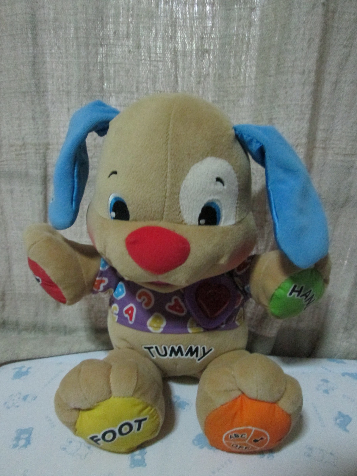 Fisher-Price Laugh & Learn Love to Play Puppy (เสื้อม่วง) ของเล่นมือสอง