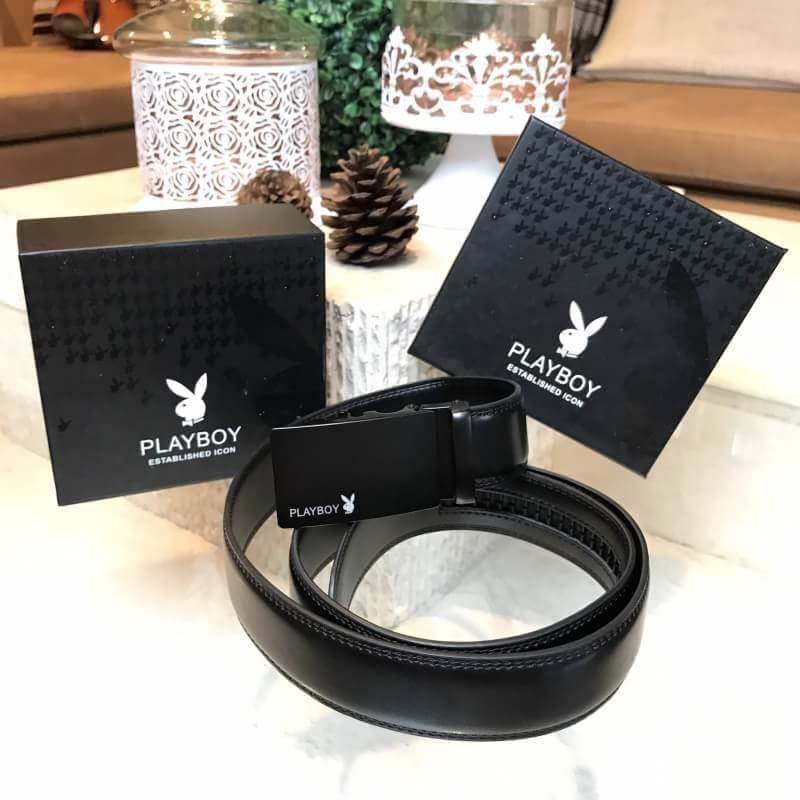 ไอเท็มแนะนำห้ามพลาด! PLAYBOY MEN LEATHER BELT (Free Size) เข็มขัดหนังสีดำรุ่นขายดีจาก Playboy หัวเข็มขัดโลหะดำเรียบปั้มโลโก้คุณภาพดีตามแบบฉบับของแบรนด์ ดีไซน์คลาสสิคเข้าได้กับทุกชุดสามารถปรับเลื่อนฟรีไซน์ได้หลายระดับ ตัดสายเองได้ มาพร้อมกล่องแบรนด์ค่ะ ไอเ