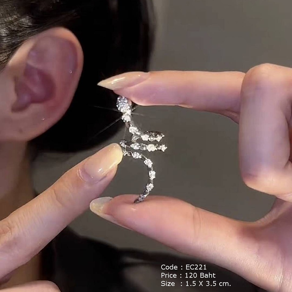 ต่างหูเกี่ยวหูงูสีเงินฝังเพชร cz ใส่ได้ทั้งหูซ้ายและขวา