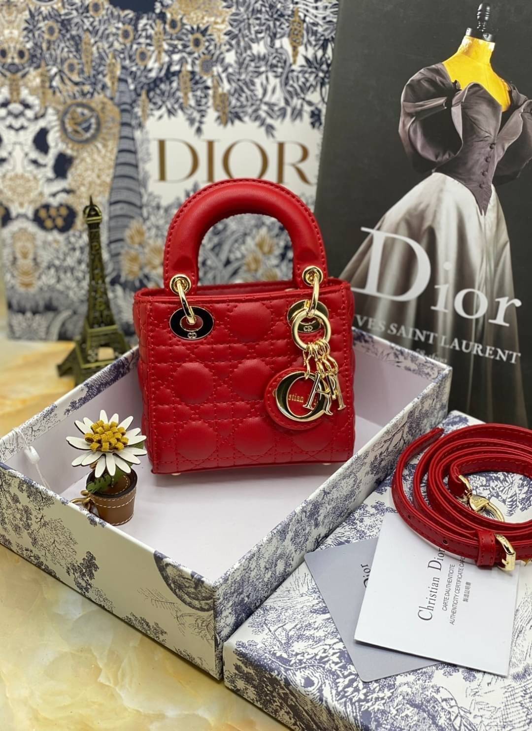 VIP 】หนังแท้ CHRISTIAN DIOR MICRO LADY DIOR BAG Cannage Lambskin