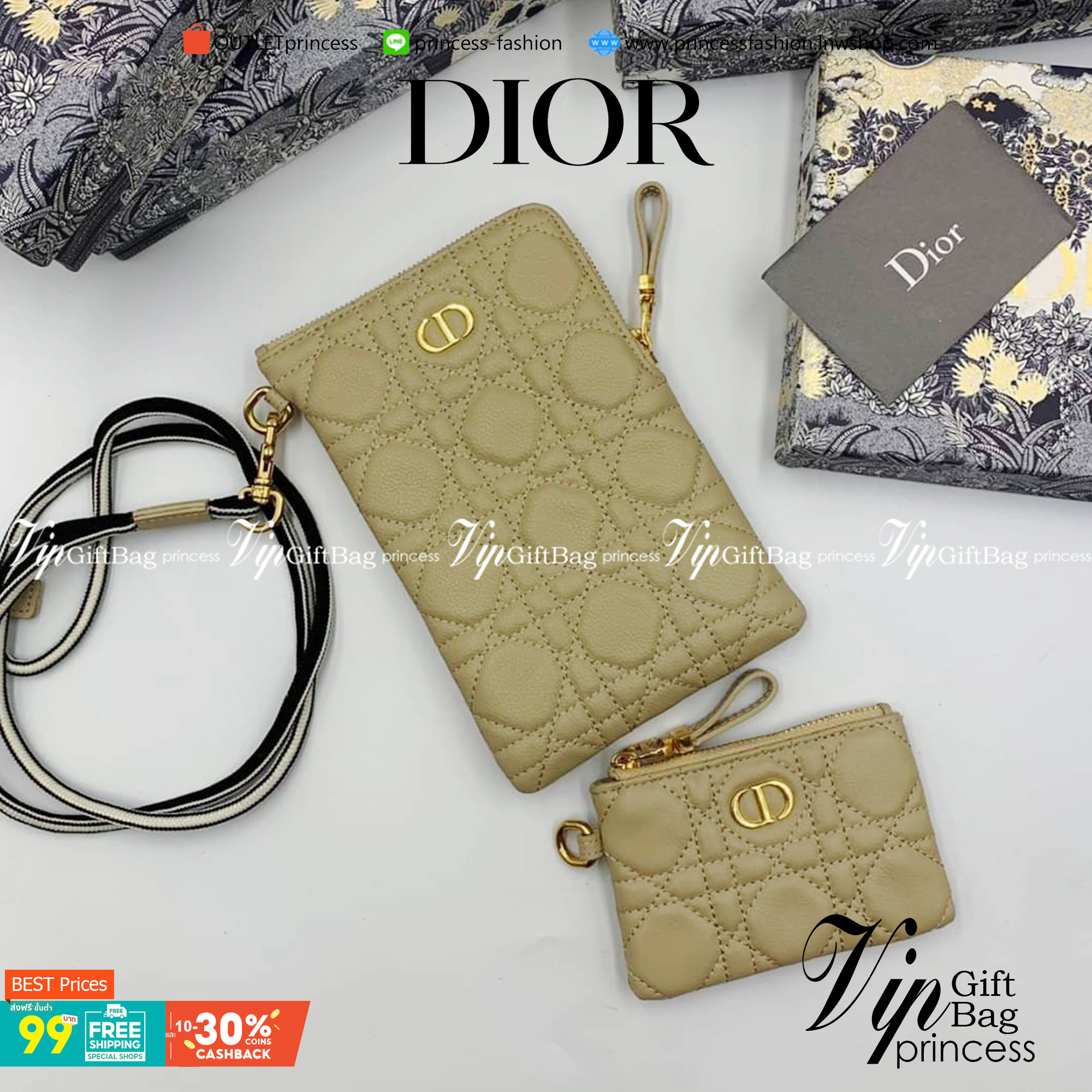VIP 】CHRISTIAN DIOR PHONE BAG 2 in 1 DOUBLE BAG กระเป๋าเซ็ท 2 ใบ มีสายสะพายข้าง ถอดออกใช้งานได้ ถือว่าคุ้มมากๆเลยค่ะ สามารถใช้งานแยกกันได้ ใส่สายสะพายหรือ ถือได้ วัสดุหนังแท้ สวยงามนุ่มฟู น่ารักมากๆ เลยน้าาา