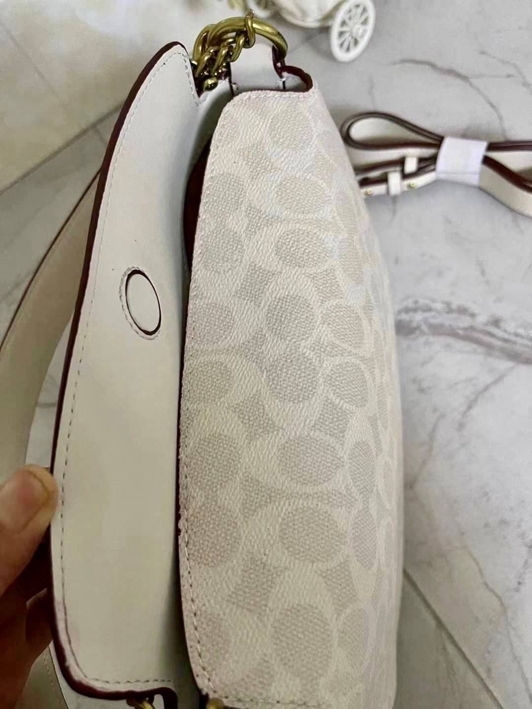 Coach Signature Chain Hobo In Signature Canvas พร้อมส่ง 4 สี