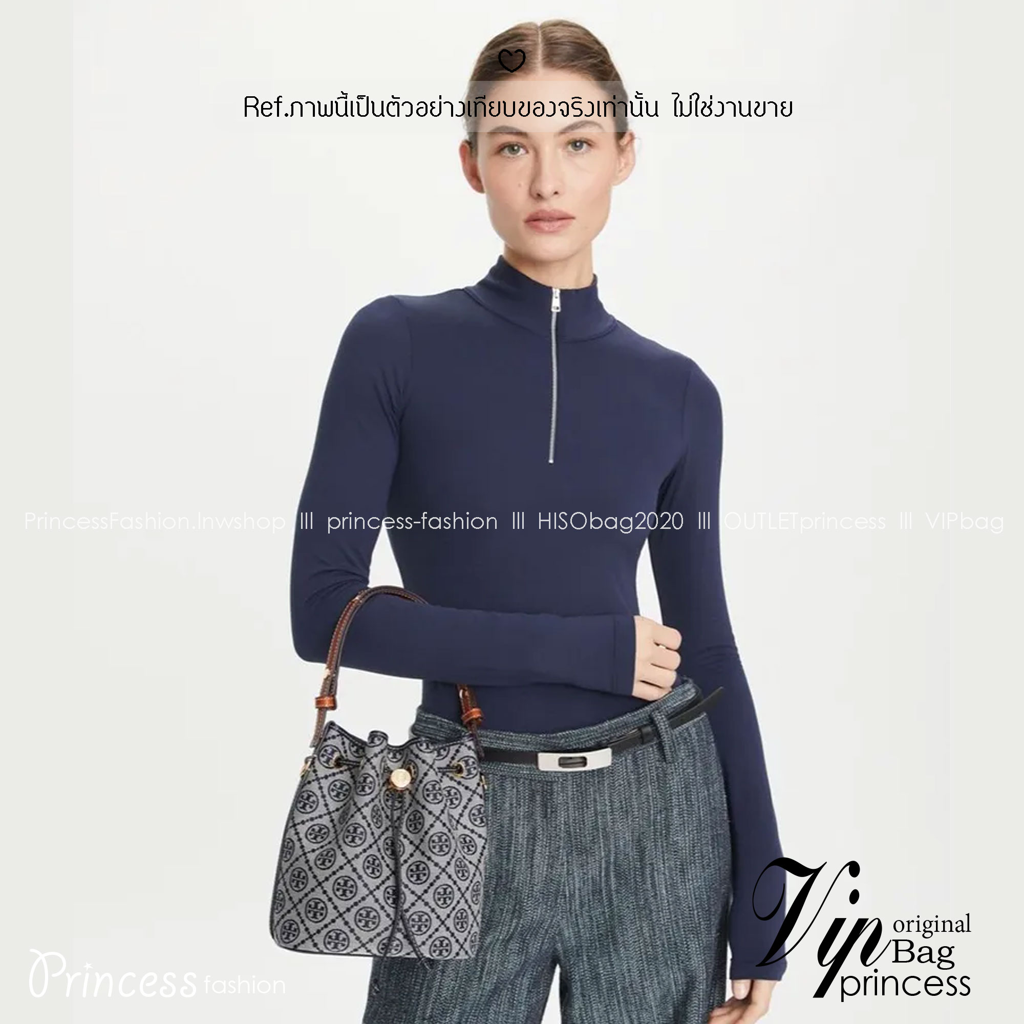 TOP ORI หนังแท้ | เกรดดีสุด TORY BURCH T MONOGRAM BUCKET BAG (ดีไซน์ใหม่) ใหม่ล่าสุดได้สวยก่อนใคร กับกระเป๋าบัคเก็ตยอดฮิต ที่มาในดีไซน์ใหม่ สายคล้องในตัวสามารถปรับได้ รูปทรงและลวดลายสวยชัดคลาสสิค