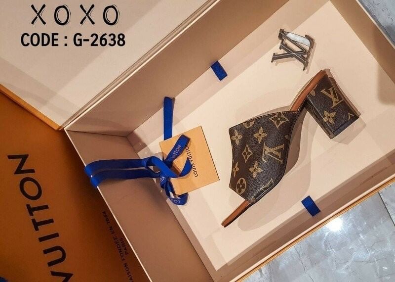 Louis Vuitton LV Shoes รองเท้างานสวม เรียบหรู งานไฮมากคะ งานแต่งโชว์หลายหลังแบรนด์ สวมใส่ง่าย แมทส์ชุดง่าย ส้นแท่ง ยื่นเดิน ใส่สบาย ไม่เมื่อย