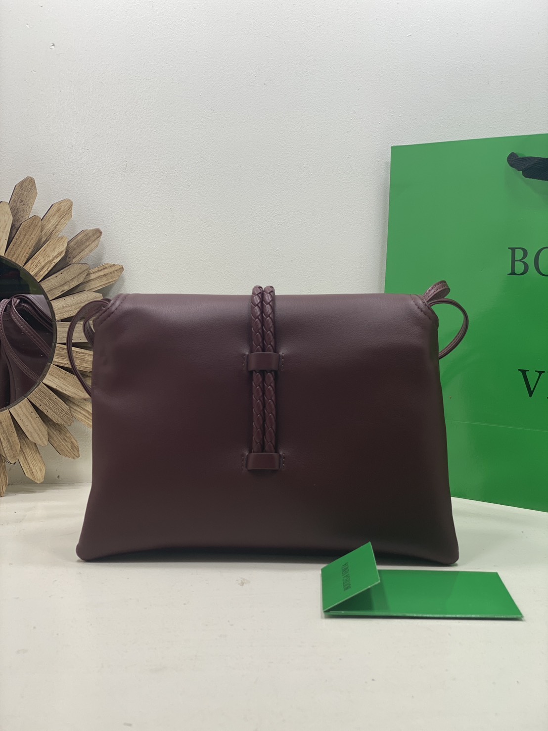 ORI หนังแท้ | Bottega Veneta Liberta Bag / BV Crossbody Bag กระเป๋าสะพายสุดชิค ดีไซน์เรียบหรูโดดเด่น 🤍 เกรดออริจินอล หนังแท้