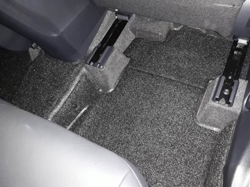 พรมไวนิลดักฝุ่นรีดขอบTOYOTA CH-R สีดำ เต็มคัน เข้ารูป100%