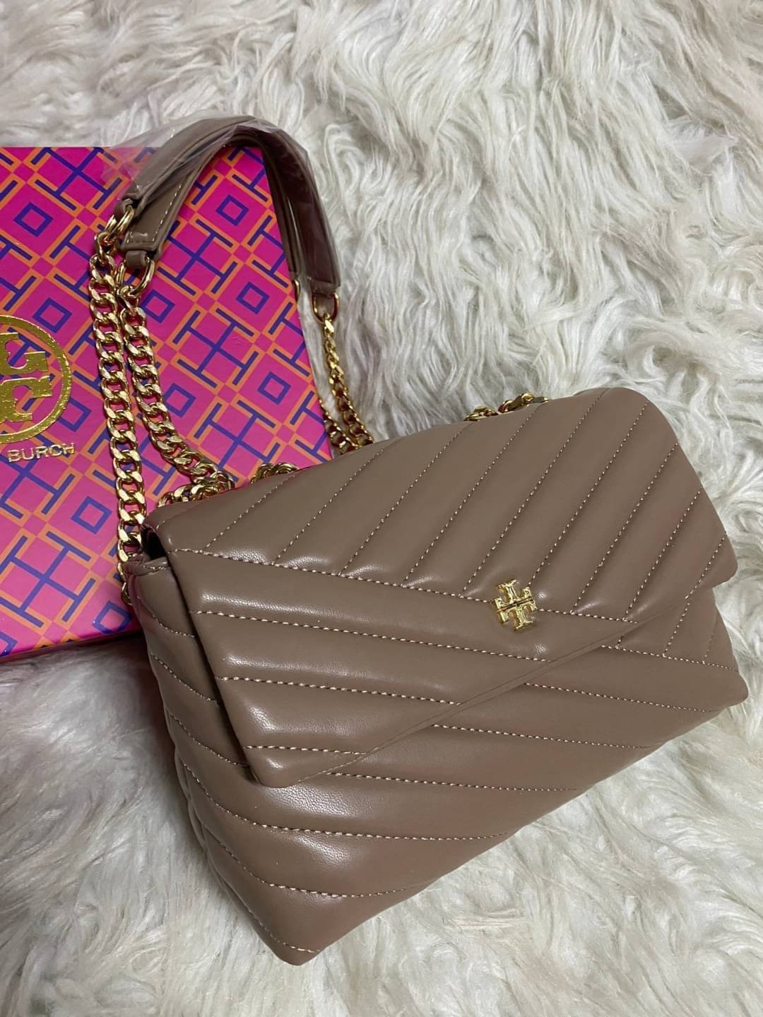 Tory Burch Kira Chevron Convertible Shoulder Bag