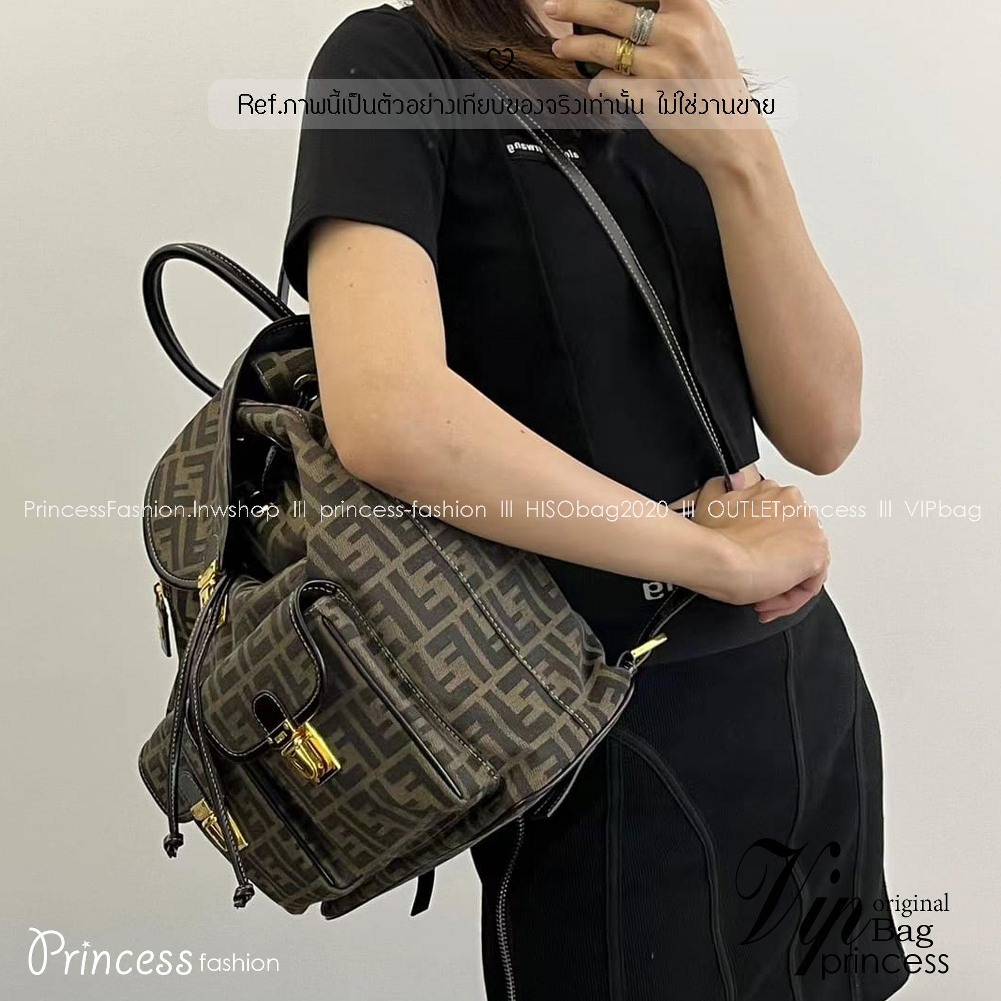 FENDI Zucca Monogram Backpack with 2 pocket กระเป๋าเป้ FF ใบใหญ่จุของได้เยอะ ภายในโล่งกว้าง พร้อมช่องใส่ของด้านหน้าสะดวกใช้งาน นานๆจะมีมาในรูปแบบเป้ให้ครอบครองกันค่า! วันไหนๆ ในไทยหรือ ตปท.ใบเดียวจบ!!