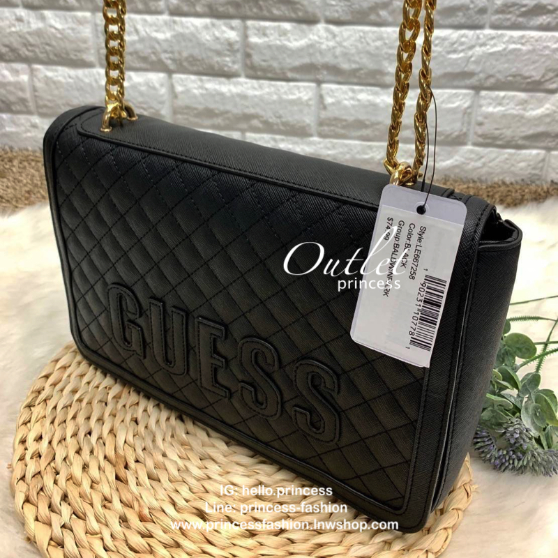 GUESS BALDWINPARK SHOULDER BAG กระเป๋าสะพายข้าง crossbody ดีไซน์สวยหรู ขนาดกำลังดี pu. ลายตาราง หนังนิ่ม เบา ด้านหน้ามี logo brand เปิดปิดกระเป๋าแบบกระดุมแม่เหล็ก ภายในกว้าง ใส่ wallet ยาว มือถือทุกรุ่น และของใช้ได้เยอะ มีช่องซิป พร้อมสายสะพายแบบโซ่อะไหล่