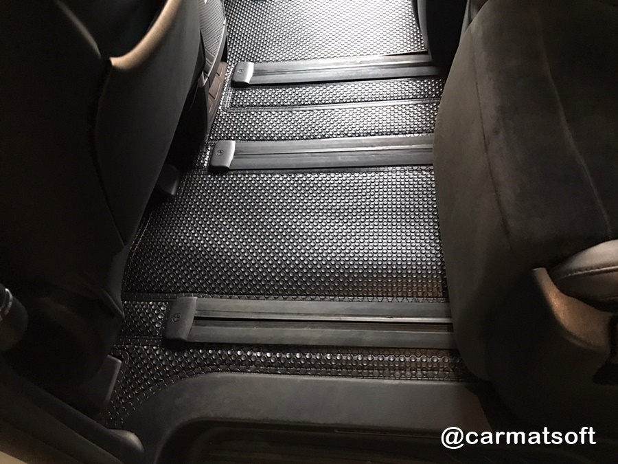 พรมกระดุมเม็ดเล็กรีดขอบTOYOTA ALPHARD ปี2016-20 สีดำ สวยงาม ทนทาน เข้ารูป เต็มคัน