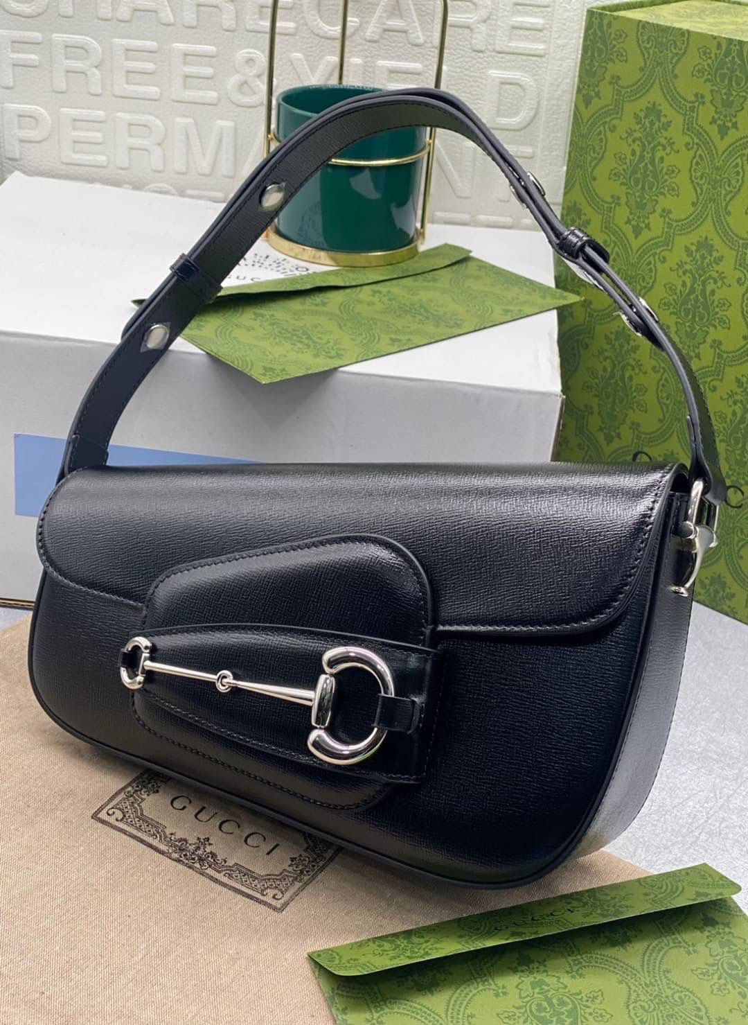 GUCCI HORSEBIT 1955 SMALL SHOULDER BAG กระเป๋าสะพายถือหรือสะพายไหล่ แคนวาสสวยอย่างดี เกรดท็อปออริจินอล 1:1 เกรดดีสุด สลับแท้