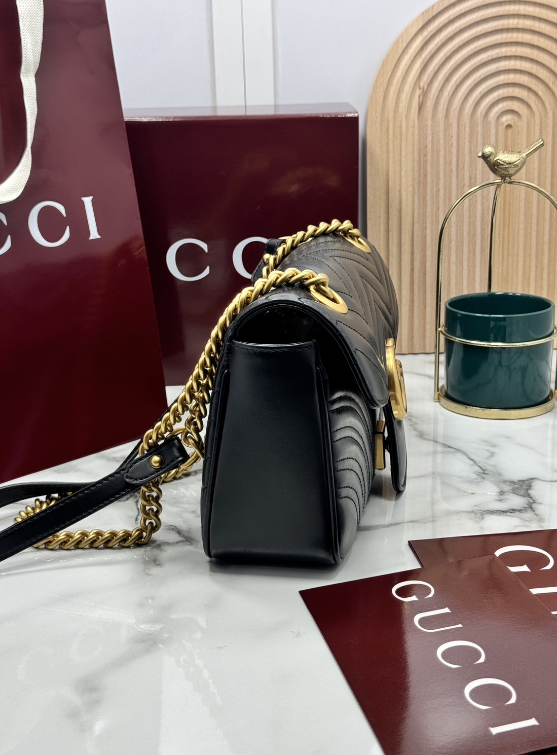 ORI | หนังแท้ GG Marmont small shoulder bag กระเป๋าสะพายข้างรุ่นคลาสสิค ดูแพง อัพลุคได้สบายๆ ด้านหลังดีไซน์รูปหัวใจ