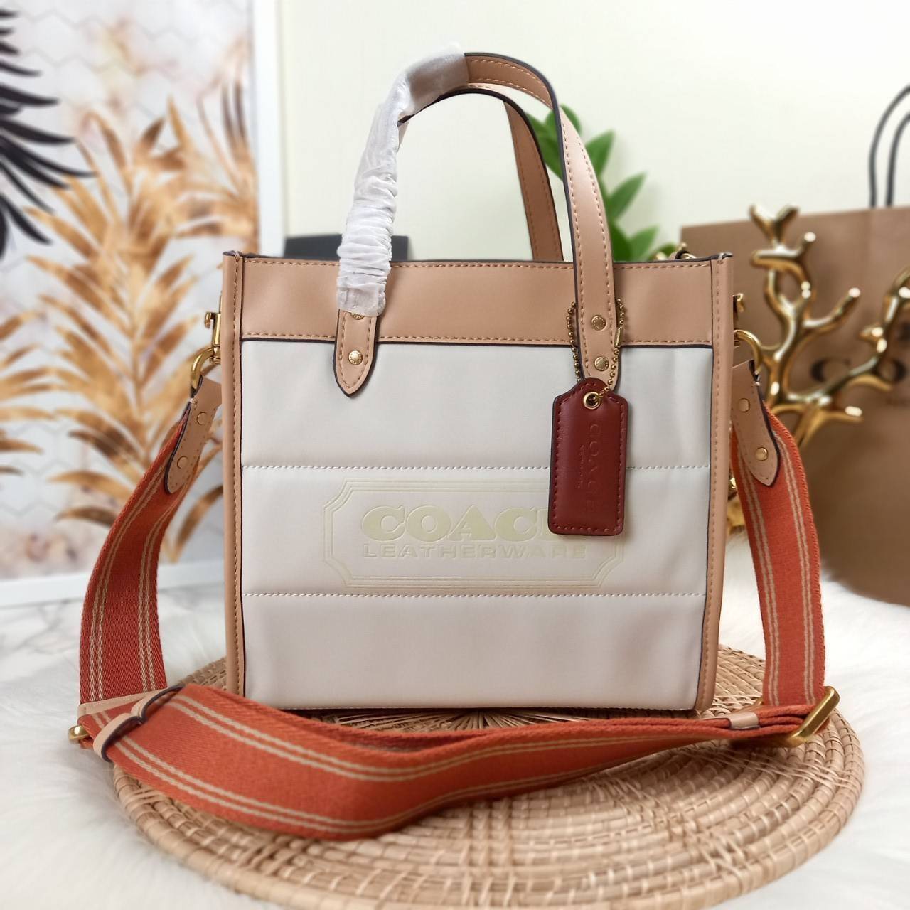 COACH CASUAL STYLE STREET STYLE 2WAY PLAIN LEATHER ELEGANT STYLE (C6958 C6852) 🌺 ที่สุด! ของที่สุด!! กระเป๋าถือ กระเป๋าสะพายรูปทรงสุดฮิต สุดคลาสสิค รุ่น UNISEX ที่ชิคๆ สบายๆ ได้ทั้งชายและหญิง// วัสดุหนังแท้ทั้งใบ ตัดเย็บด้วยหนังเนื้อนุ่มพิเศษ หนา 