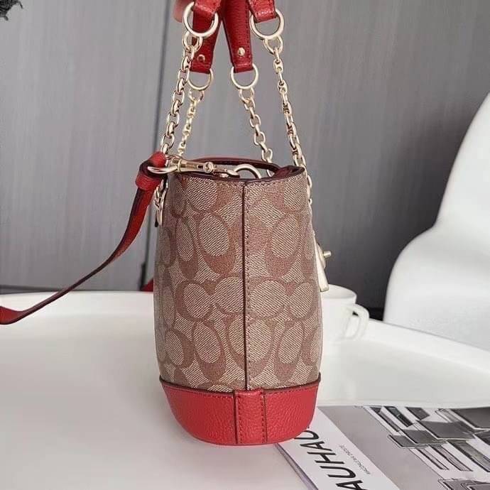 COACH Lane Bucket Bag In Signature Canvas C8597 C8399 พร้อมส่งที่ไทย