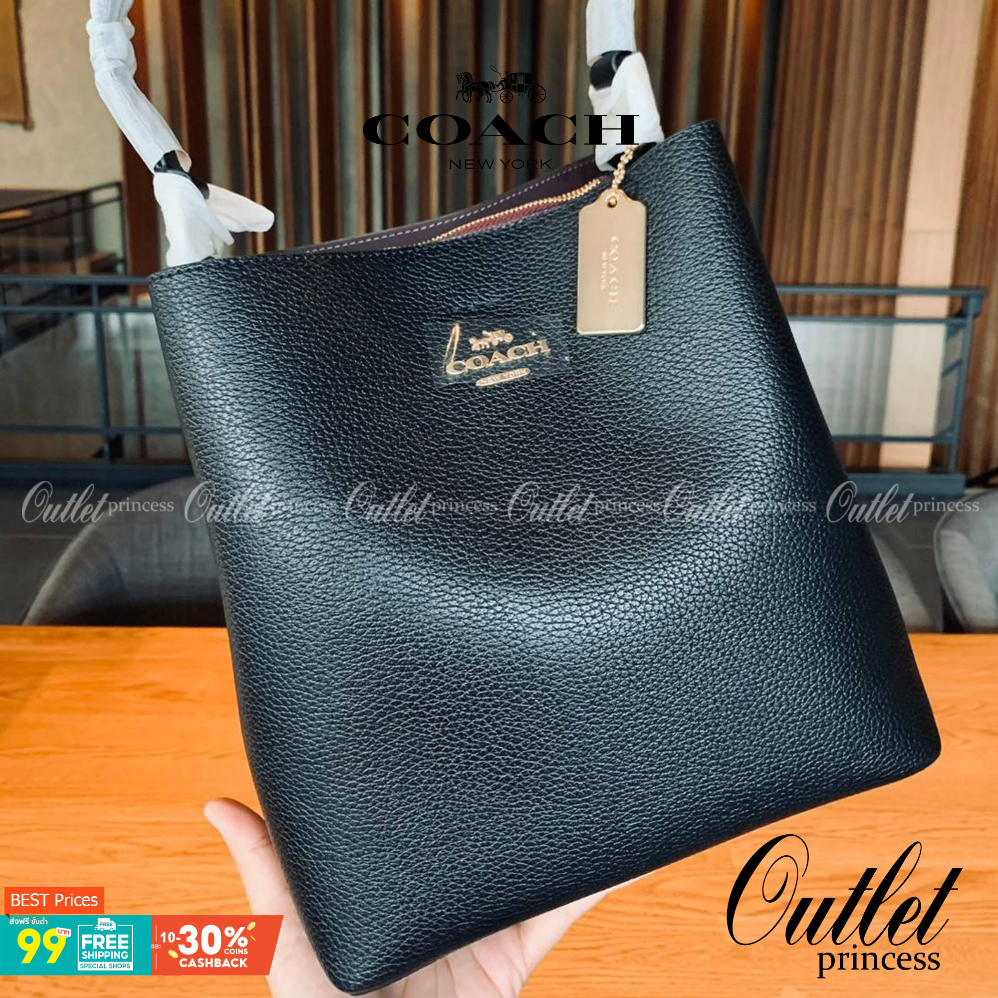 ถังใหญ่พร้อมส่งแล้วค่าา ห้ามพลาด❗️ COACH TOWN BUCKET BAG((91122)) 📣พร้อมส่ง ไซด์ที่สาวๆรอคอยค่ะ! ✔️กระเป๋าทรงถังใบใหญ่ สุดฮิตอีกรุ่นที่สาวๆต้องมีติดตัว ✔️หนังแท้ หนังจริงสวยมาก นิ่มมือดีด้วยนะคะ