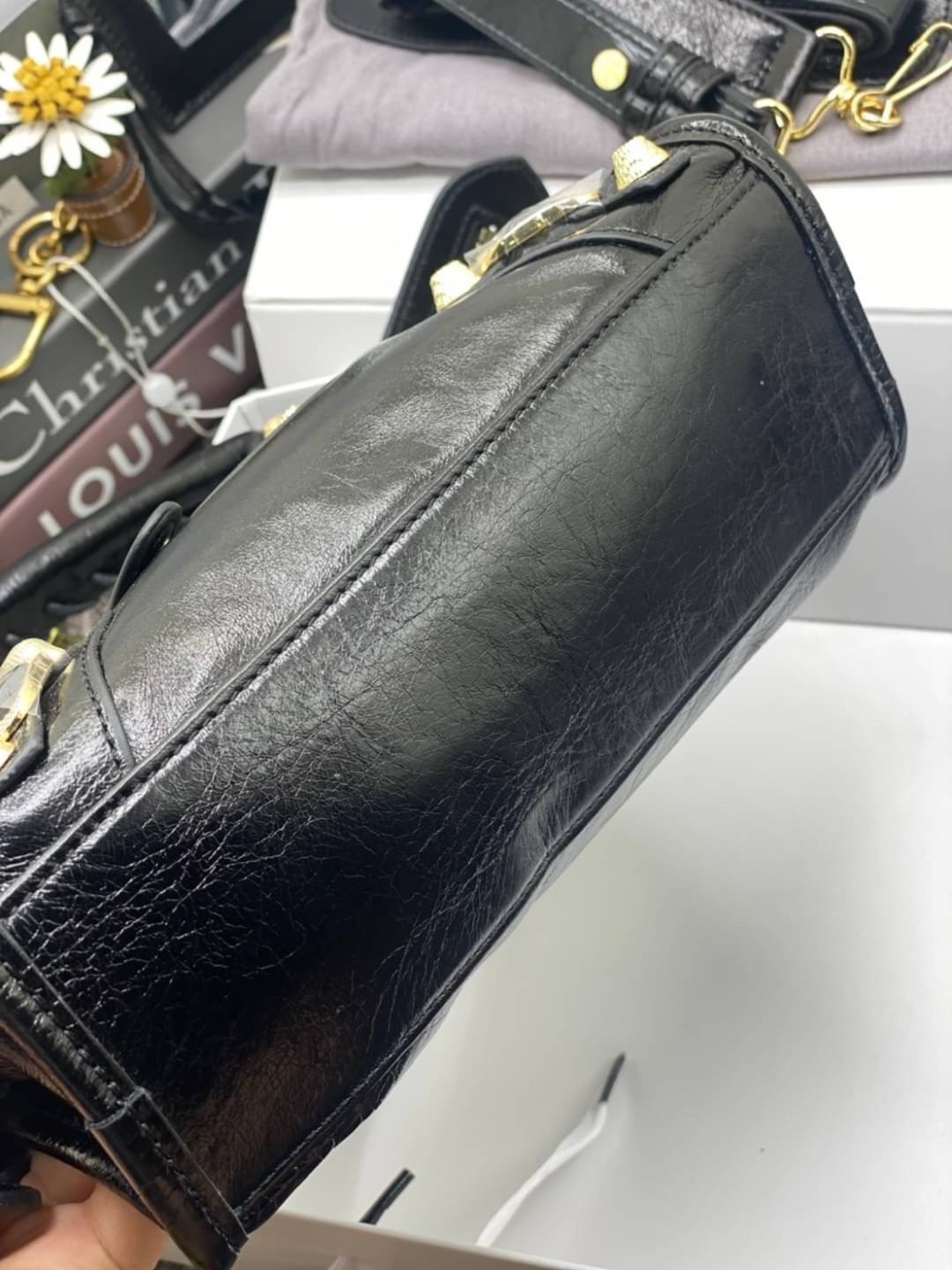 VIP 】หนังแท้ BALENCIAGA Classic City Mini Shoulder Bag พร้อมส่งที่ไทย