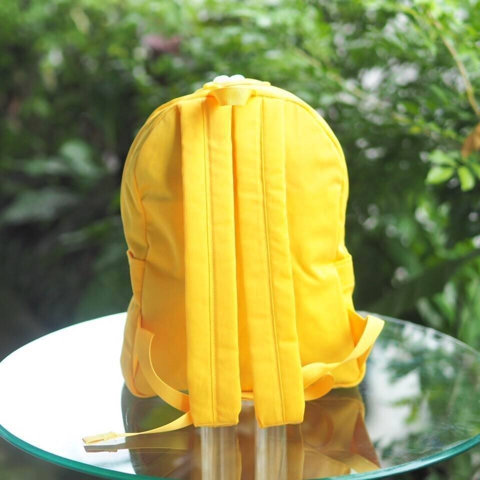 Cilocala backpack Size S กระเป๋าแบ็คแพ็คสีหวานที่ฮิตกันอย่างมากในหมู่วัยรุ่นญี่ปุ่นและฮ่องกง ด้วยสีหวานๆ โทนพาสเทล ดีไซน์น่ารัก ทันสมัย สำหรับสาวๆ ที่ชอบเก็บของกระจุกกระจิก เพราะมีช่องด้านในเป็นแยกเป็นสัดส่วน จะสะพายไปเรียนหรือแบ็คแพ็คไปเที่ยวได้หมดเลยค่า