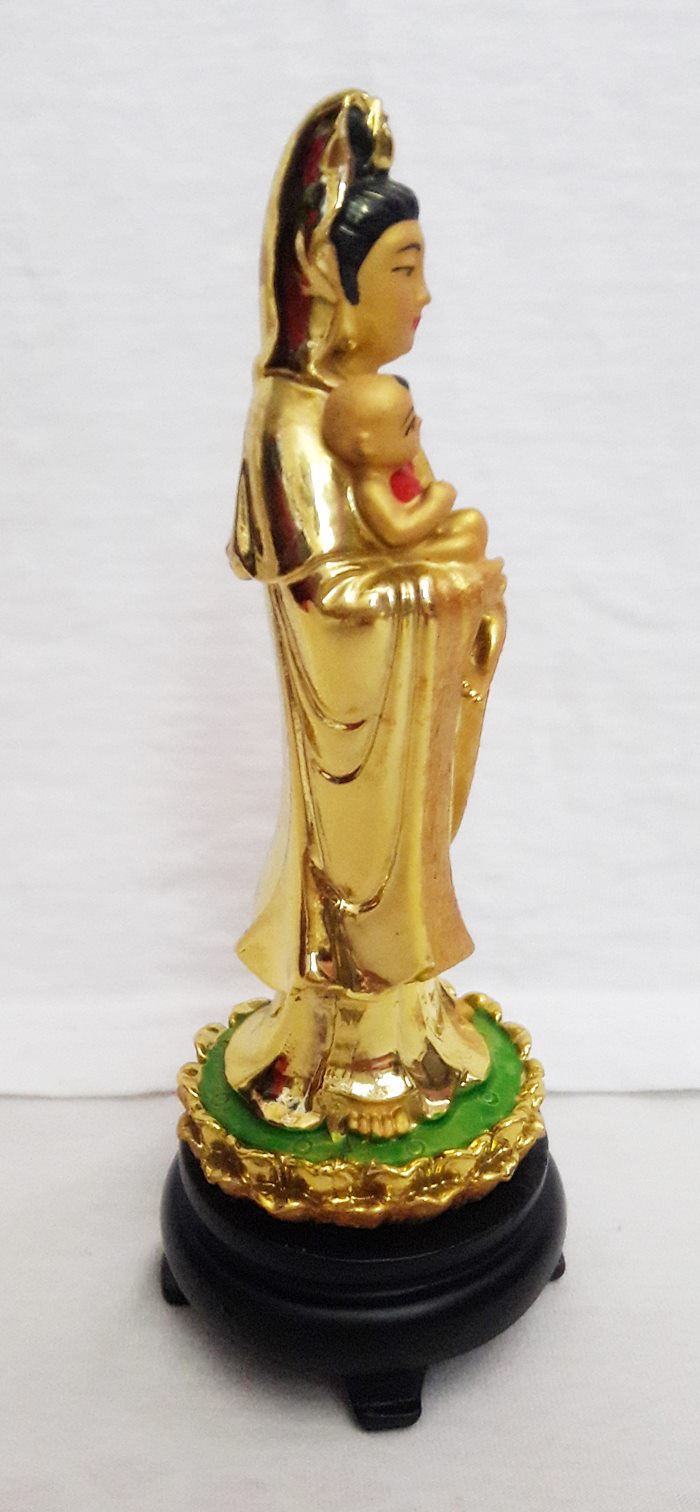 สินค้าหมดค่ะ เจ้าแม่กวนอิมปางประทานบุตร(ปางอุ้มเด็ก)ค่ะ