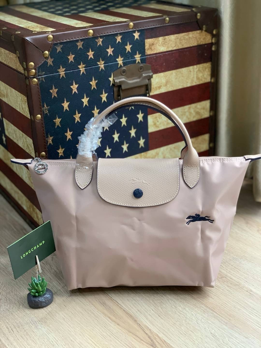 ของแท้ 💯% Longchamp Le Pliage Top Handle S พลาดไม่ได้กับสีใหม่แบบพาสเทล มองแล้วสบายตา