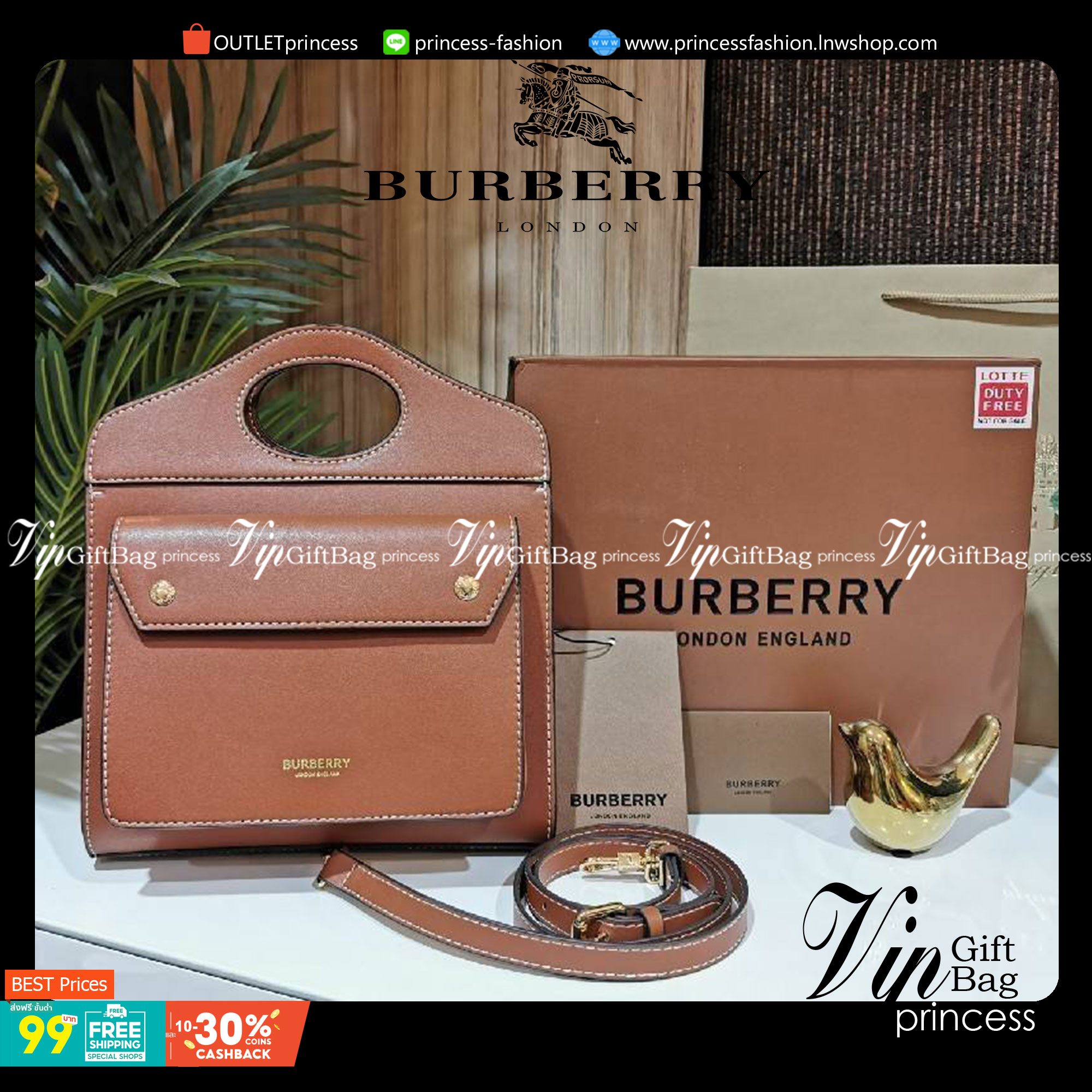 BURBERRY FRAGRANCES CROSSBODY BAG VIP GIFT WITH PURCHASE (GWP) พรีเมี่ยมกิ๊ฟ Limited Edition ใหม่ล่าสุดจาก BURBERRY PERFUME วัสดุหนังแท้ Calf Skin ทรงเหลี่ยม ดีไซน์สวยหรูอยู่ทรง ด้านหน้ามีช่องใส่ของ ภายในโล่งกว้าง มีช่องซิปแบรนด์ สามารถใส่กระเป๋าสตางค์ใบย