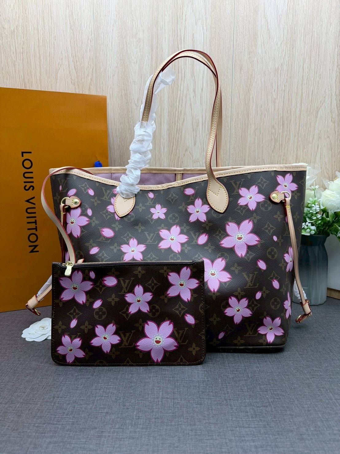 ORI หนังแท้ | LV x TM Neverfull MM Bag Monogram Sakura Brown / LV Tote Bag กระเป๋าสะพายทรงโท้ทใบใหญ่ ลายดอกไม้ซากุระแสนหวาน
