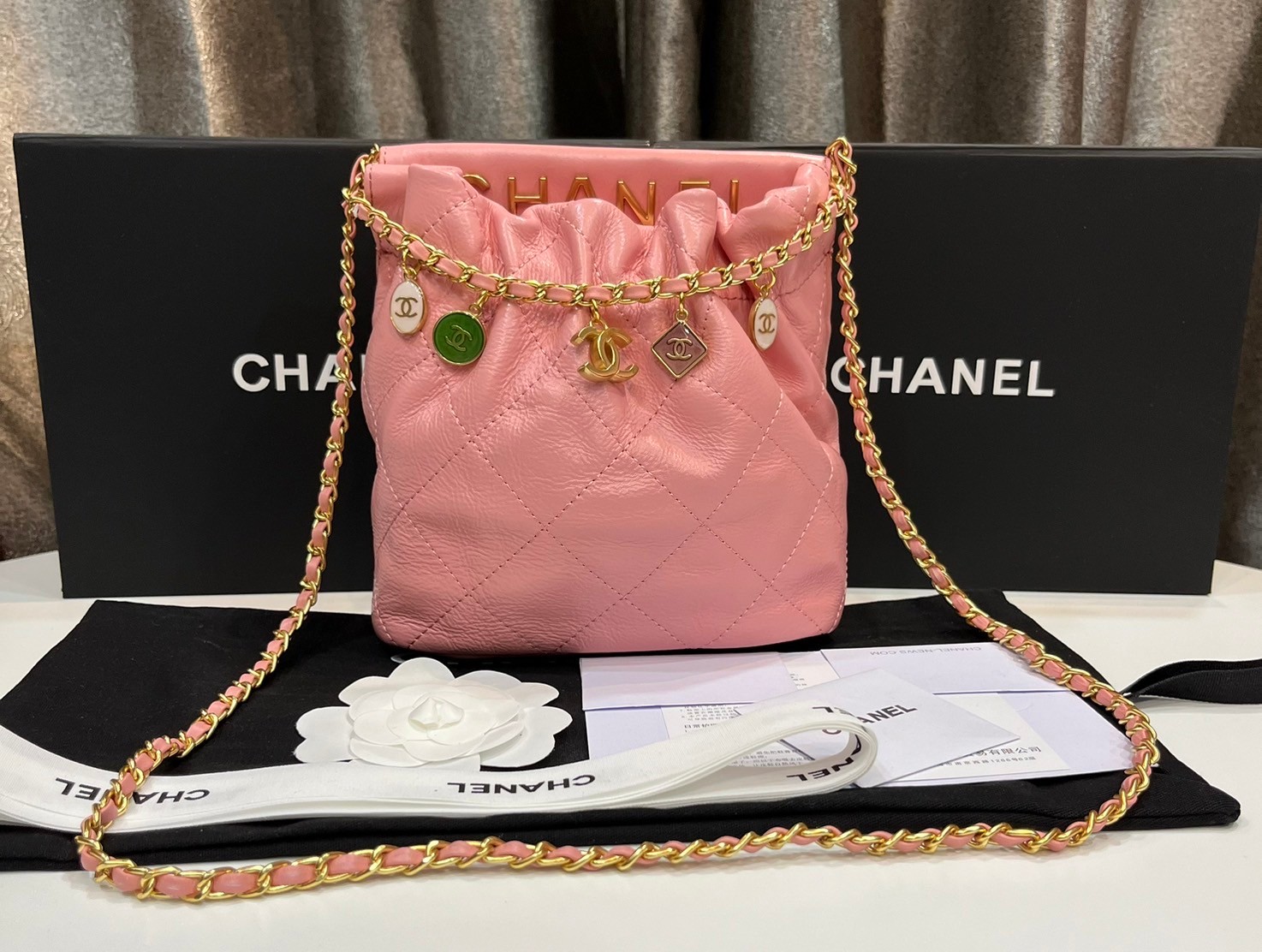CHANEL 23p mini 22bag / Chanel 23P mini bucket bag / Chanel ss22 shopping tote กระเป๋าสะพายไซส์มินิ เกรดออริ 1:1 ใช้งานต่างประเทศได้