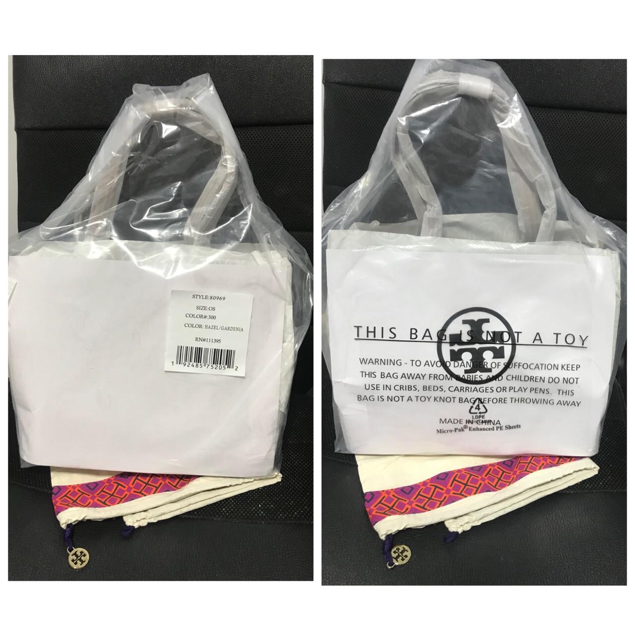 Tory burch T- Monogram Jacquard Embroidered Small Tote กระเป๋าถือหรือสะพายไหล่ วัสดุ Canvas ปักษ์ลายแบรนด์ ในคอลเล็คชั่น Spirit/Summer2021ปักษ์ลายความเป็นธรรมชาติ ประณีต อะไหล่ทองสวยหรู