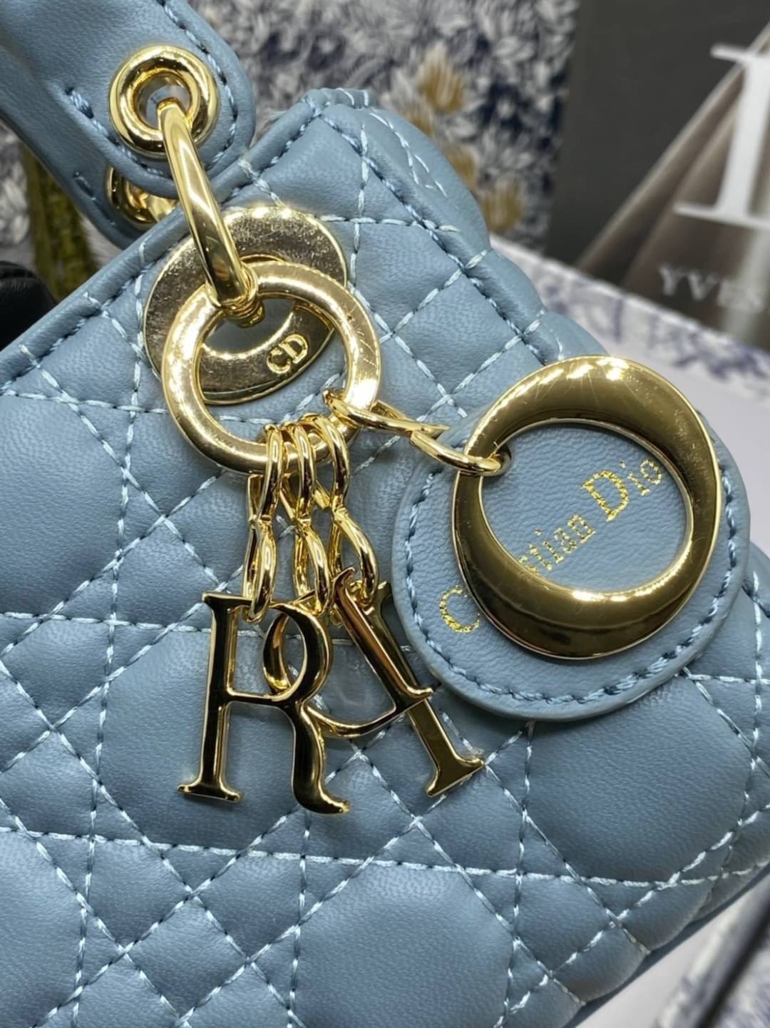 VIP 】หนังแท้ CHRISTIAN DIOR MICRO LADY DIOR BAG Cannage Lambskin