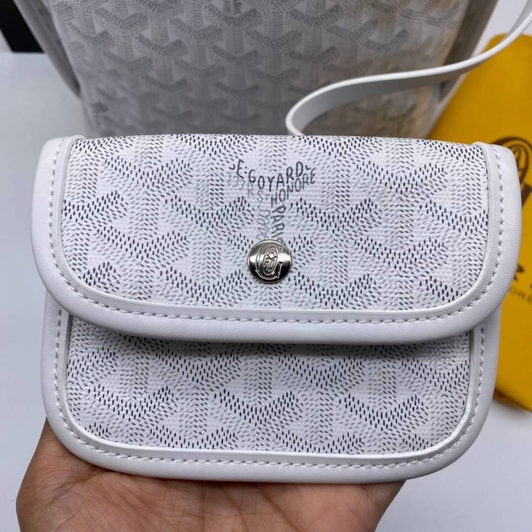 9 สี GOYARD ANJOU TOTE MINI / Goyard Mini Tote เกรดออริจินอลสลับแท้ ใช้งานต่างประเทศได้ ฮอตไอเท็ม กับกระเป๋าสะพายทรงโท้ท ไซส์มินิ กะทัดรัด มาครบสีขายดี เลิศทุกสี รูปทรงคลาสสิค ดีไซน์เป็นเอกลักษณ์ ใช้งานได้หลากหลาย