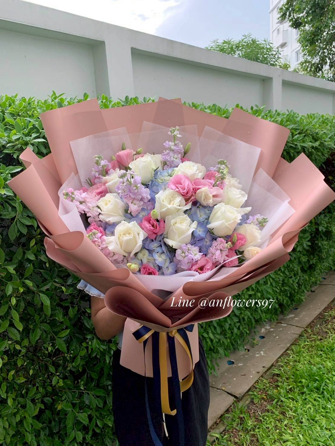 ช่อดอกไม้รับปริญญา