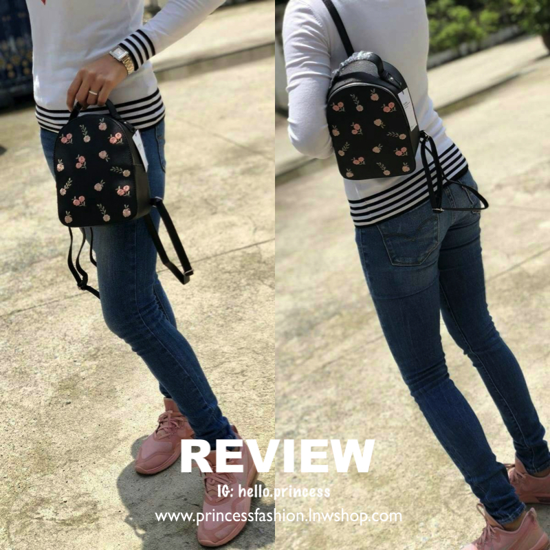 Bershka backpack bag ✔️รุ่นหายากค่ะ กระเป๋าสะพายหลัง หนังซาฟเฟียโน่ ด้านหน้าปักรูปดอกไม้ งานปักเน้นๆ สวยงามมากๆค่ะ เปิดปิดกระเป๋าแบบซิป ภายในโล่ง ใส่ของได้จุนะค่ะ สายสะพายด้านหลังเลื่อนปรับฟรีไซด์ค่ะ รุ่นนี้ขนาดกำลังดี น้ำหนักเบา ใบจริงน่ารักน่าใช้