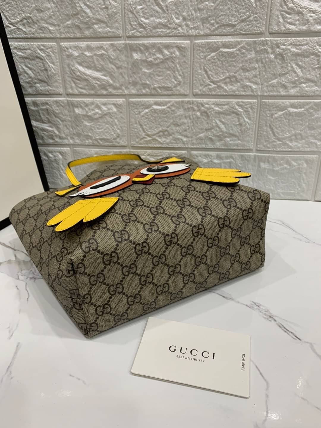 GUCCI Children's tote bag / Gucci kid tote / Gucci bag พร้อมส่งสต๊อกแน่น กับกระเป๋าโท้ทคิดท์ ไซส์น่ารักน่าใช้ ฮอตไม่หยุด เด็ดทุกดีไซน์ มีลายเข้าใหม่มากกว่าในรูปนะคะ **สินค้าเกรดออริจินอล 1:1 สลับแท้ งานสวยตามรูป ภาพถ่ายจากงานขายจริง ใช้งานต่างประเทศไ
