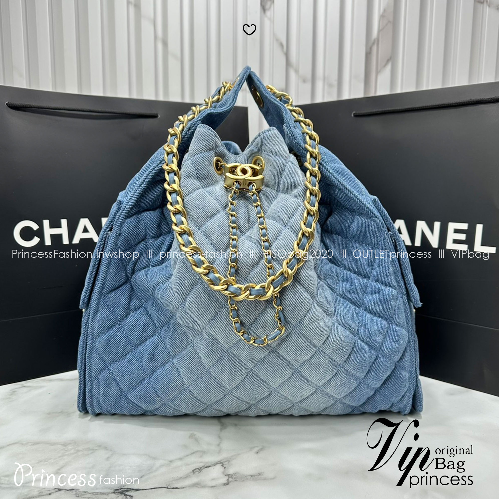 ORI หนังแท้ | 30cm CHANEL 25 Denim Handbag กระเป๋าสะพายทรงโฮโบเดนิม คอลใหม่ล่าสุด ต้อนรับฤดูกาล SPRING-SUMMER 2025 รูปทรงใช้งานได้จริง จุของได้ ถือเก๋ๆ เอวี่เดย์ลุค