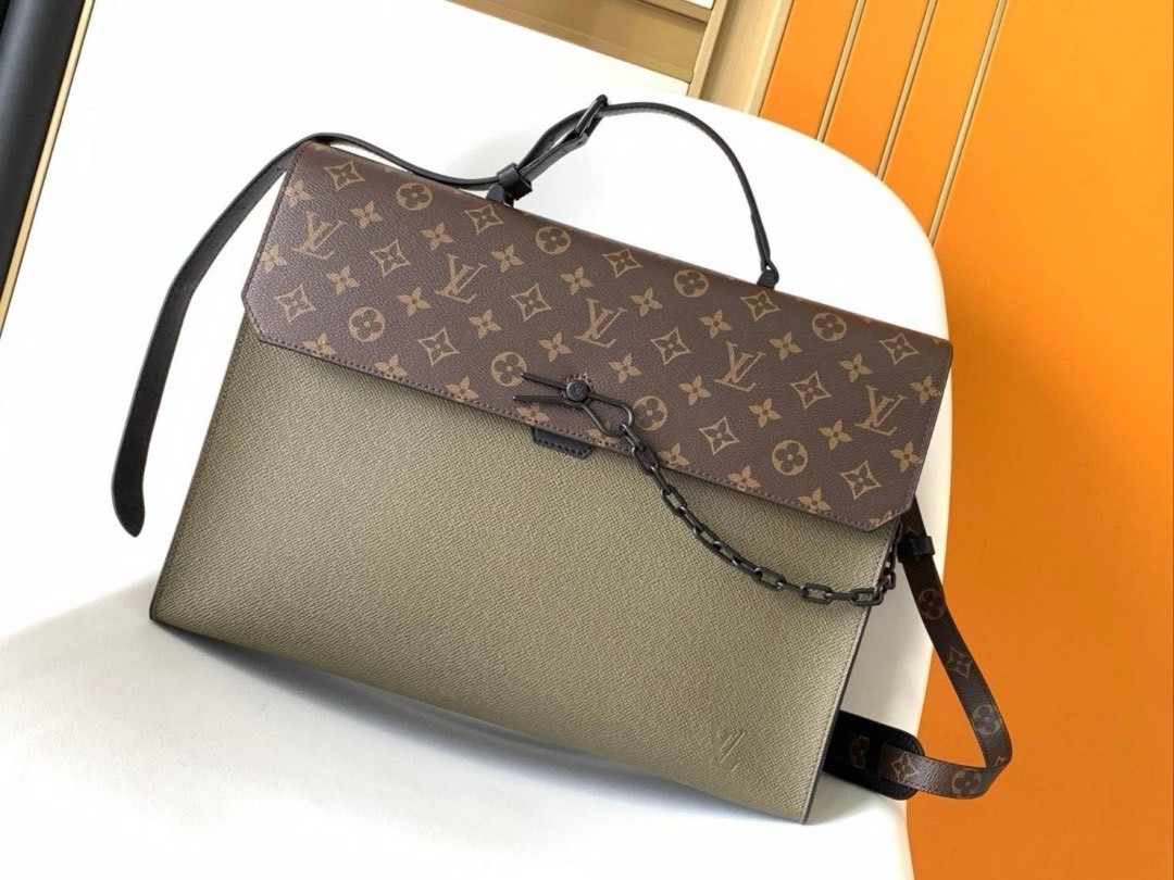 LV Robusto Briefcase Monogram กระเป๋าอเนกประสงค์ ทรงโท้ท หนังแท้ เกรดทออริ ท็อป วีไอพี เกรดดีสุด 1:1 ใช้งานต่างประเทศได้