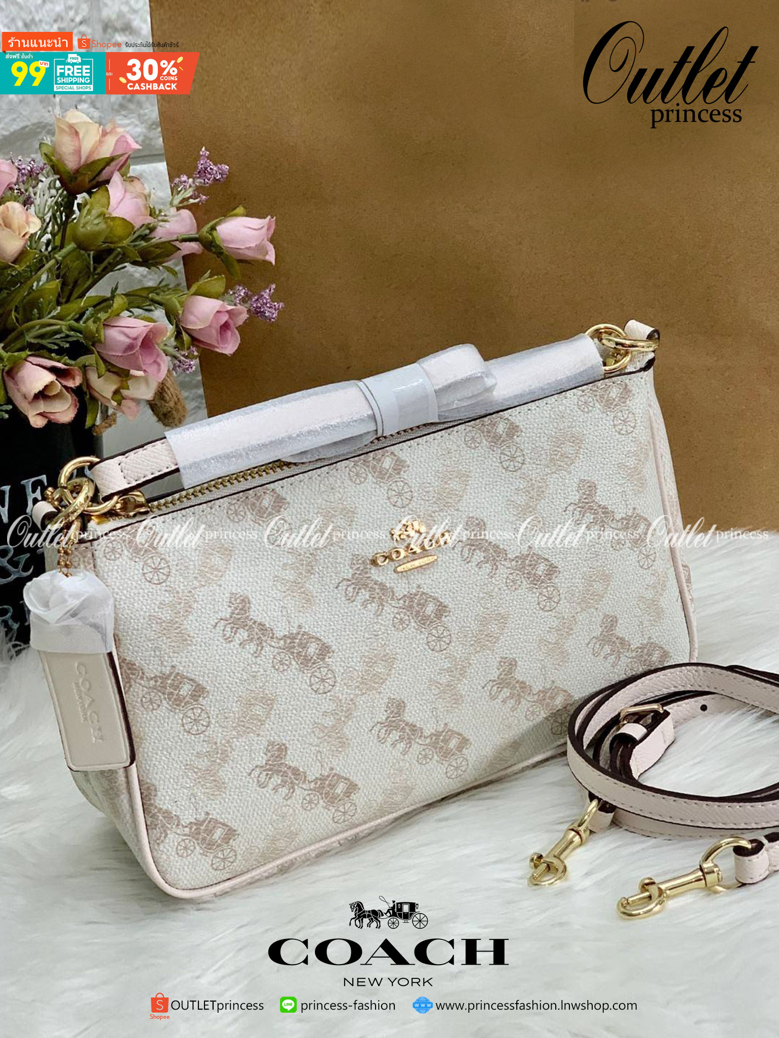 COACH POUCH HORSE AND CARRIAGE PRINT ((36674)) รุ่นแนะนำ ได้ไปไม่ผิดหวังแน่นอนค่ะ! กระเป๋าหิ้ว//สะพายไหล่//สะพายข้างได้ วัสดุ pvc นิ่มอย่างดี ลายรถม้าทั้งใบ สวยงามค่ะ เปิดปิดกระเป๋าแบบซิป ภายในสามารถใส่กระเป๋าเงินใบยาวได้;ของจำเป็นได้ครบค่ะ มีช่องเล็กให้ใ