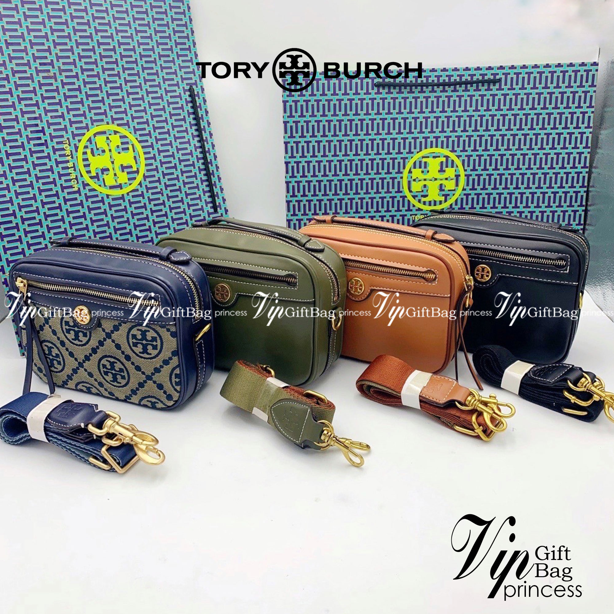 TORY BURCH T MONOGRAM JACQUARD CAMERA BAG กระเป๋าสะพาย Crossbody วัสดุหนังวัวแท้ การออกแบบเรียบง่าย ยังคงความหรูหราเอาไว้ โดดเด่นด้วยลวดลาย T Monogram มาพร้อมสายสะพายยาวแบบสปอร์ต ถอดออกได้ สายปรับระดับได้ ตอบสนองการใช้งานได้ดี มีหูหิ้วด้านบนสามารถใช้งานได