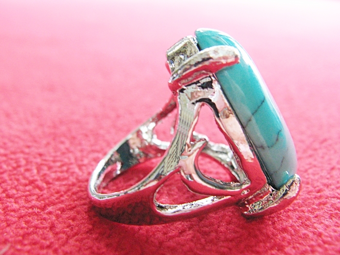 สินค้าหมดค่ะ แหวนหินเทอร์ควอยส์สีเขียว โรเดียมสีเงิน(มีโชค)แบบ6ค่ะ