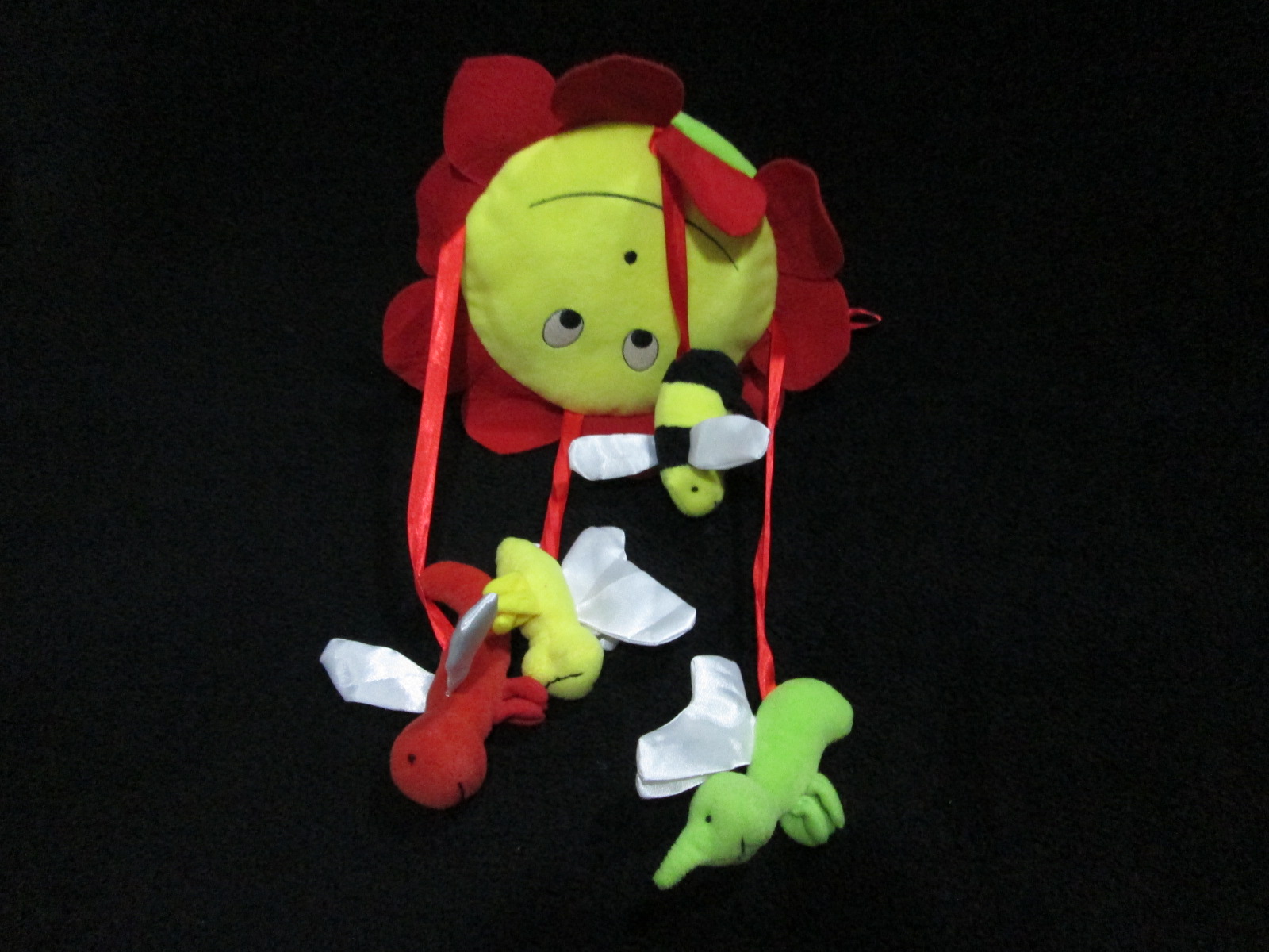 The Flower with Little Bugs Mobile for Infant ของเล่นเสริมพัฒนาการสำหรับเด็กมือสอง