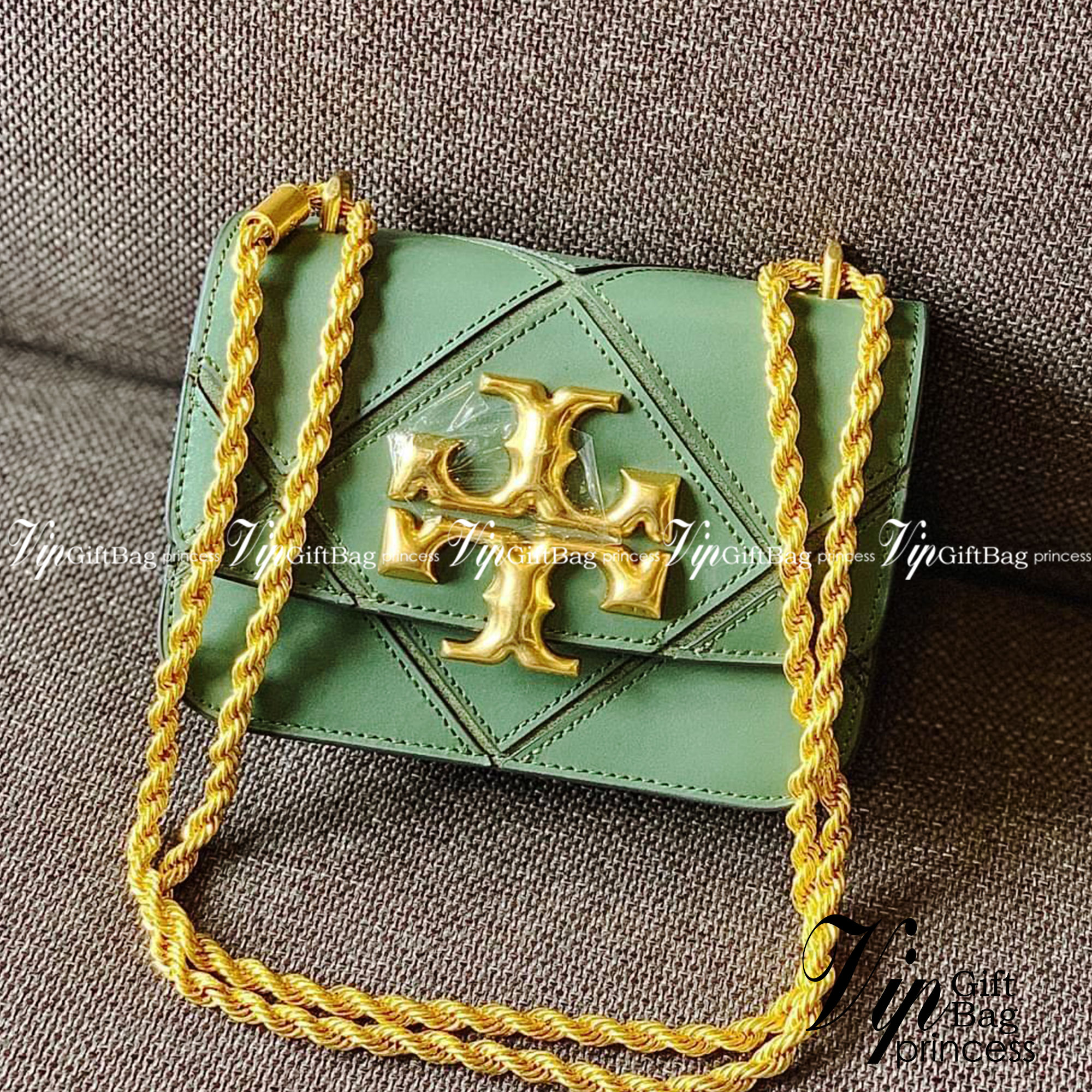 TORY BURCH ELEANOR SMALL SHOULDER BAG / Tory Burch Eleanor quilted shoulder bag น้องเล็ก หรู ดูแพง ลุคไหนๆ ใบนี้เอาอยู่เลยค่าา! Best seller ใครยังไม่มีติดตัว รอบนี้จัดเลยค่าา