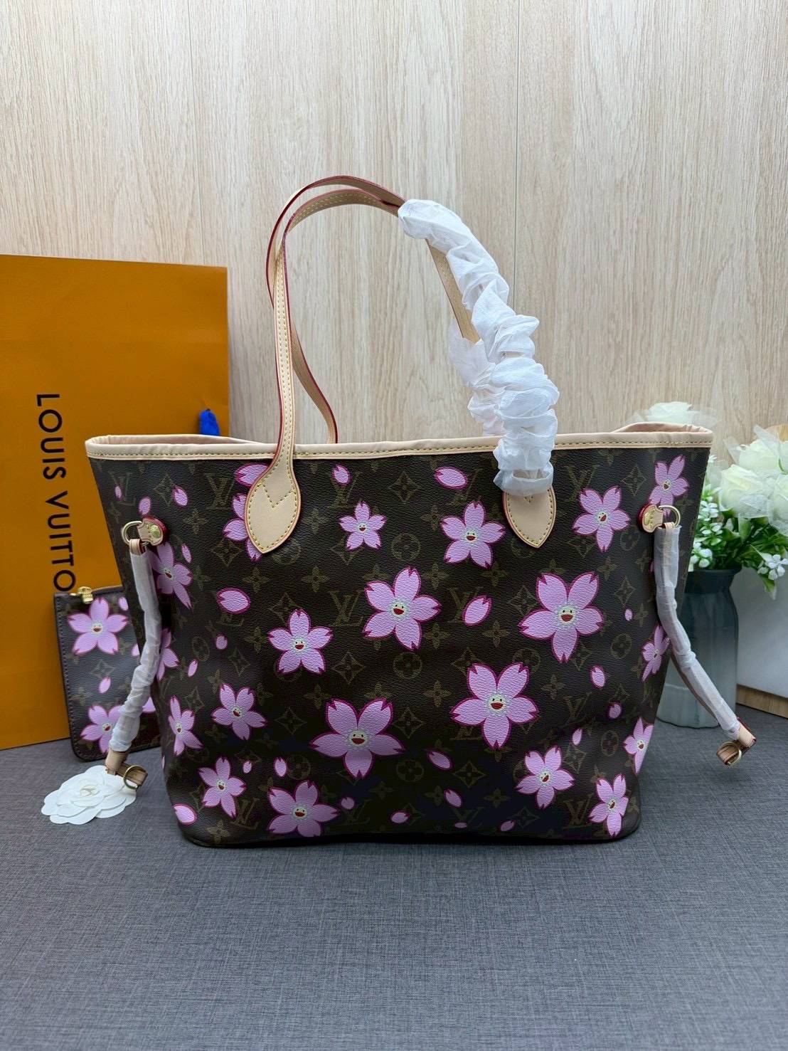 ORI หนังแท้ | LV x TM Neverfull MM Bag Monogram Sakura Brown / LV Tote Bag กระเป๋าสะพายทรงโท้ทใบใหญ่ ลายดอกไม้ซากุระแสนหวาน
