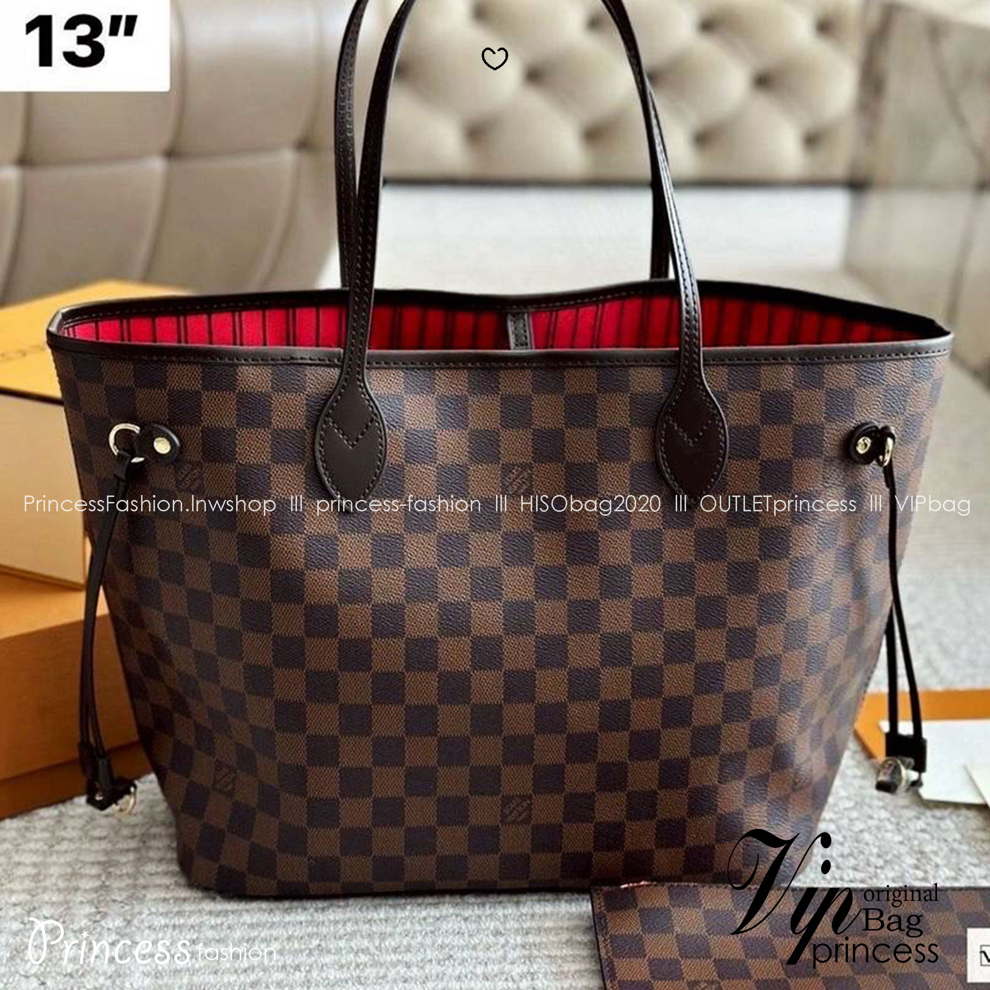 LV Neverfull MM bag กระเป๋าสะพายทรโท้ทใบใหญ่ ขนาดยอดนิยมจุของได้เยอะ มาพร้อมใบลูก สะพายไปเที่ยวต่างจังหวัดคือดีงามมากจ้า หรือจะสะพายไปทำงาน ไปต่างประเทศก็สะดวก ราคาสุดคุ้ม จับจองเป็นเจ้าของได้เลยตอนนี้จัด!!