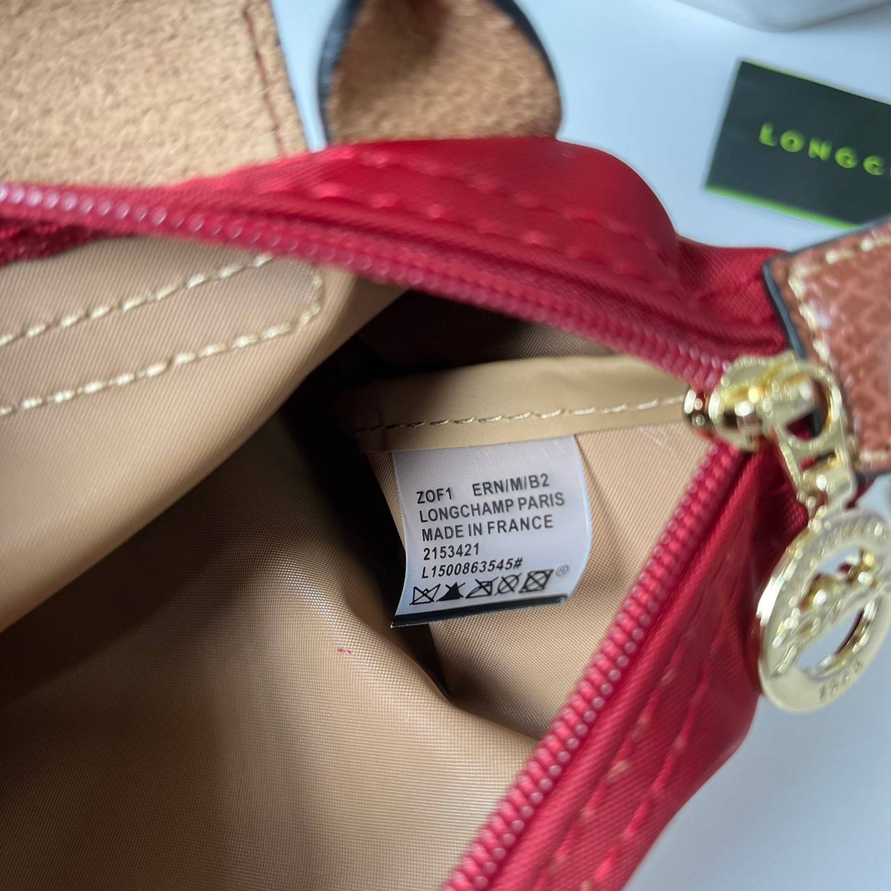 LONGCHAMP LE PLIAGE ORIGINAL Pouch with handle กระเป๋าใบเล็กขนาดกระทัดเหมาะกับใส่ของจำเป็นจุกจิก กันน้ำได้ พร้อมส่ง